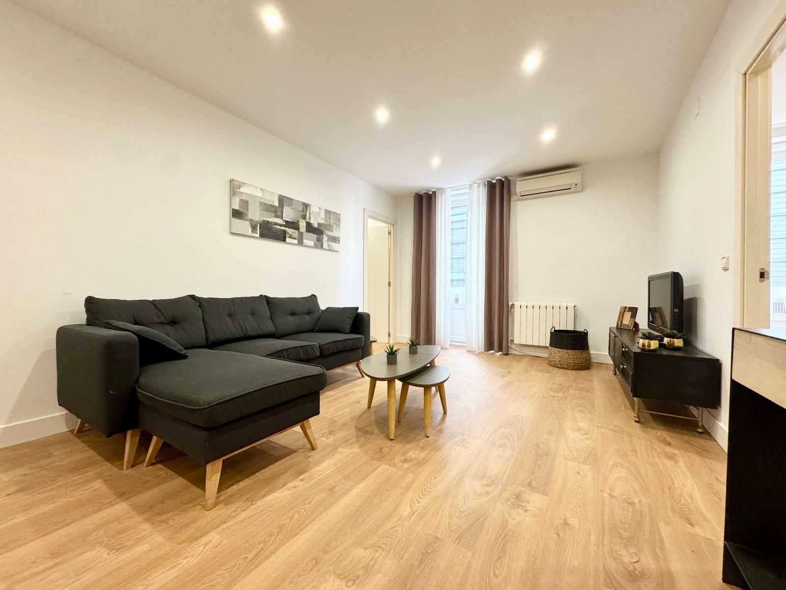 Hermoso estudio T2/p1 de 67 m²
