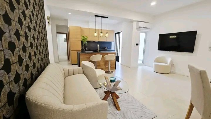 Bonito piso T2 / 2 dormitorios de 85m²